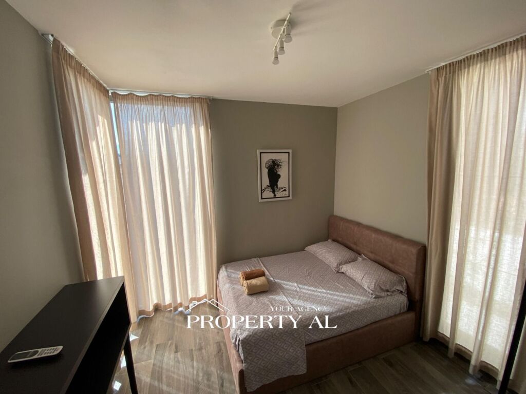 Vile ne shitje ne Dhermi