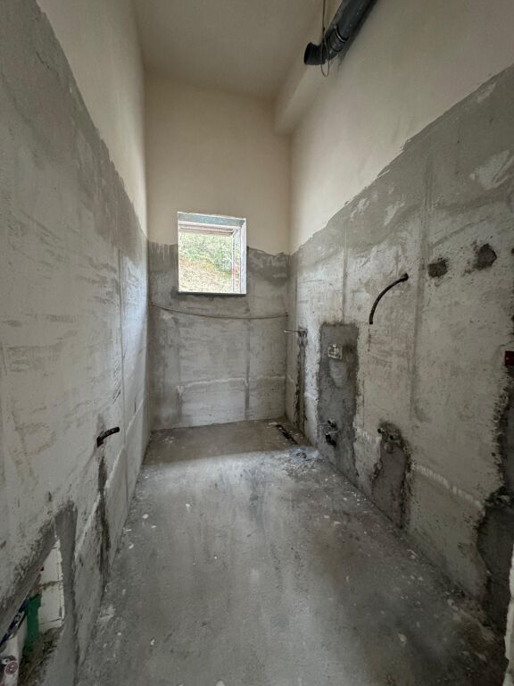 🏠Shitet Apartament 2+1+Verandë  📍Kodra e Diellit 2 💶 Çmimi: 190.000 Euro