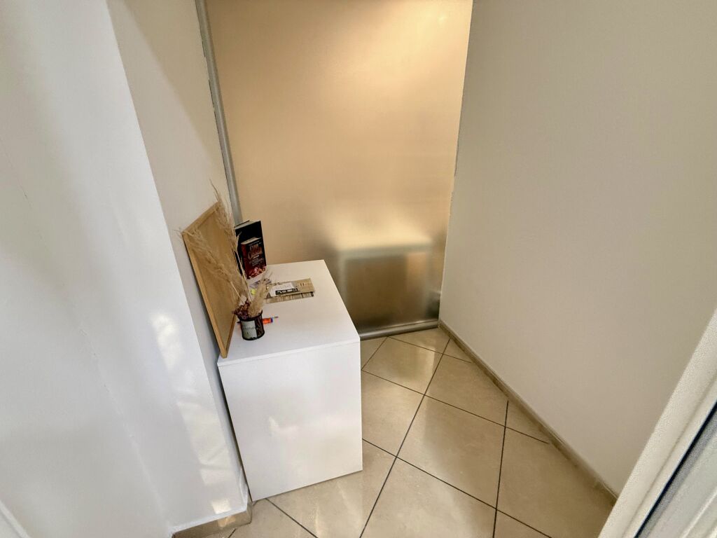 📣 QERA Ambient Zyre 📍 Prane RTSH ✨