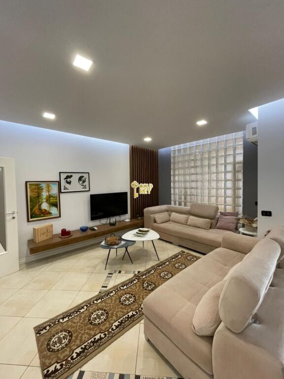 🏡 APARTMENT FOR RENT 2+1 + 2 BATHROOMS + BALCONY – Sports Palace, Durrës