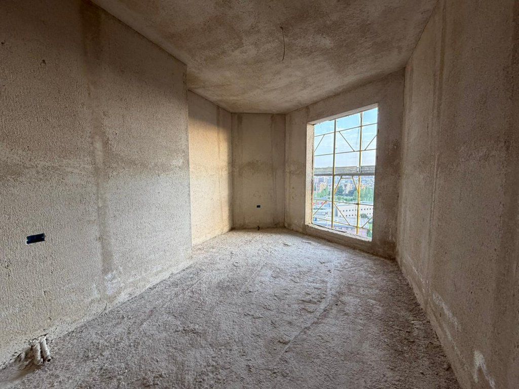 Residenza Colonnade, Vendo Appartamento 2+1