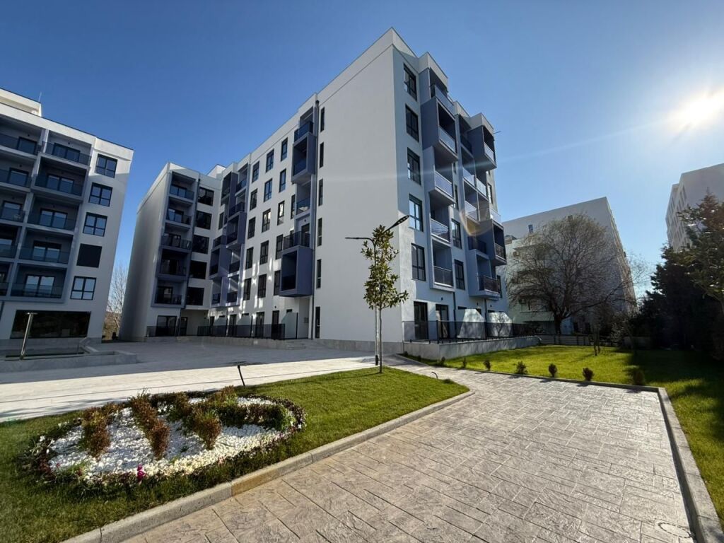 VENDESI APPARTAMENTO GOLEM -L'appartamento si trova presso la Residenza Adriatik