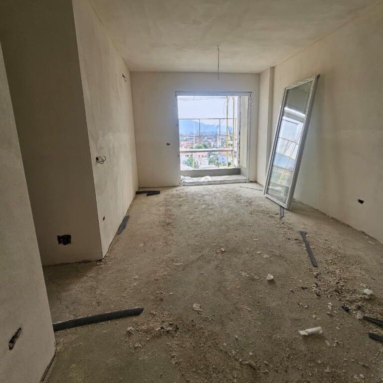 🏡 Shitet Apartament 2+1 – Univers City ✨