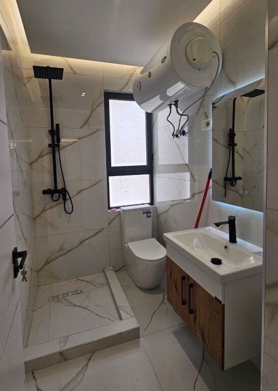 Shitet apartament 2+1+2 tek Pallati me Shigjeta