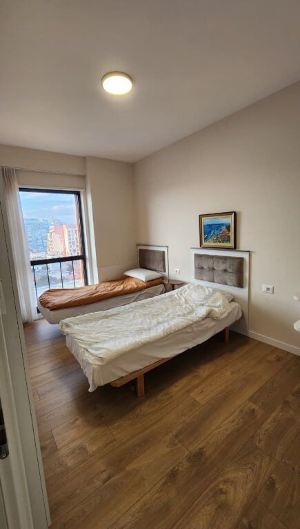 APARTAMENT 2+1 PER QERA TEK PAZARI I RI