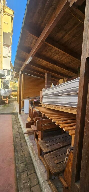 Shitet Bar Restorant + Apartament Golem Prane Hotel Flower