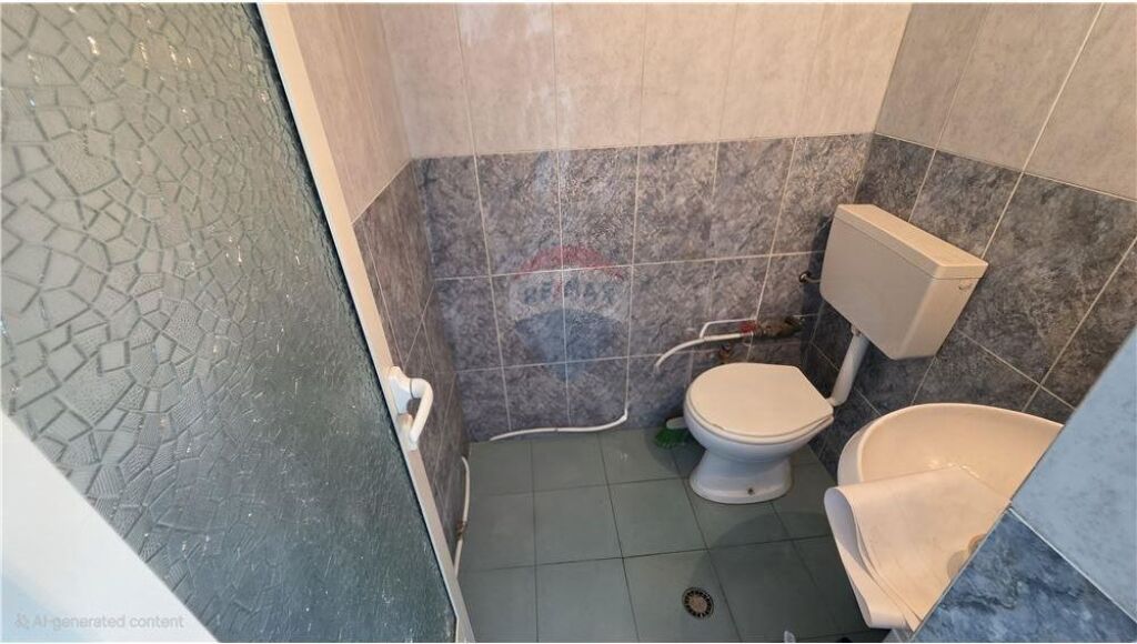 🏢 SHOP FOR RENT NEAR THE VLORA STADIUM