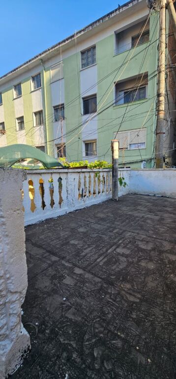 Shitet vile 2 kateshe bashk me 2 dydane prane Gjykates Durres