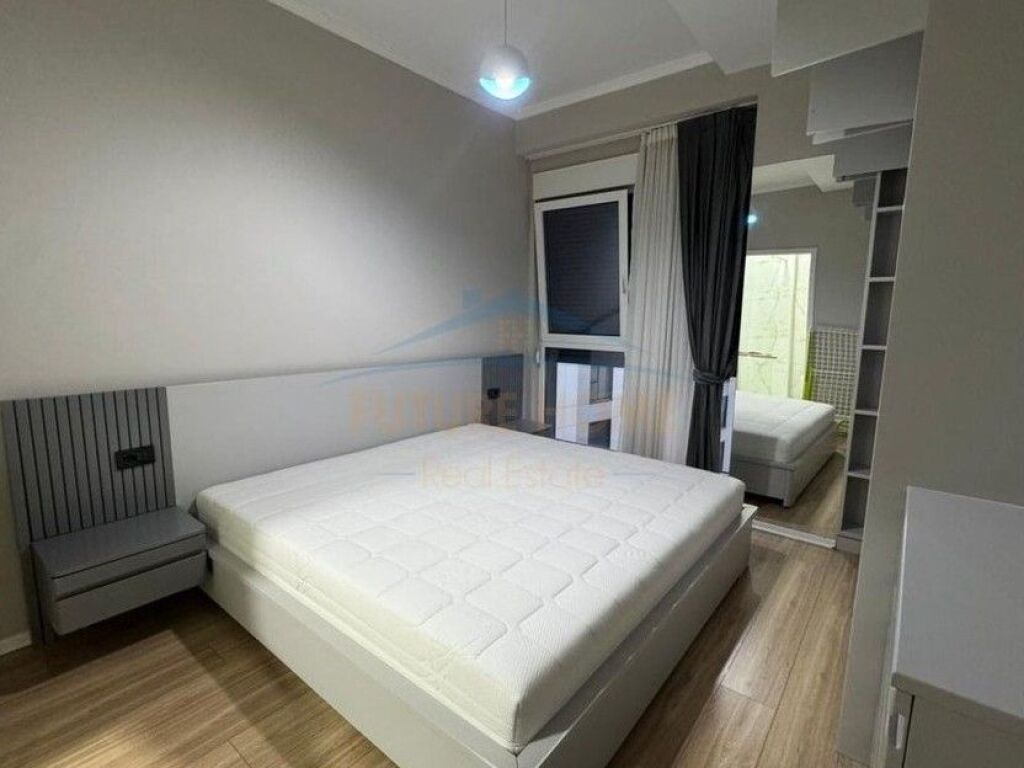 Qera, Apartament 2+1+2+Post Parkimi , Jordan Misja , Tirane