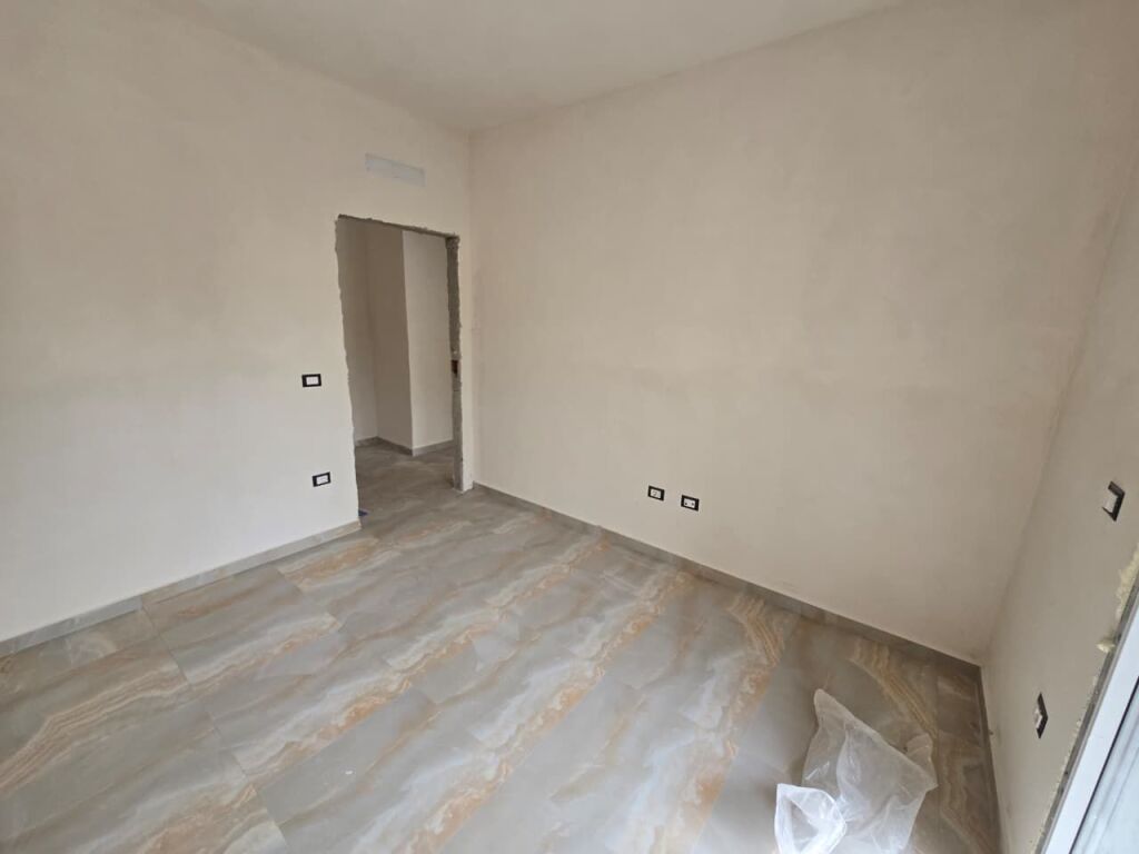 Apartament 2+1 ne Shitje prane Fushes ne Ali Dem