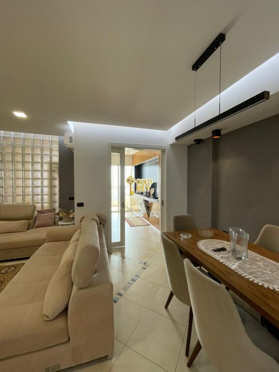 🏡 APPARTAMENTO IN AFFITTO 2+1 + 2 BAGNI + BALCONE – Palazzo dello Sport, Durrës