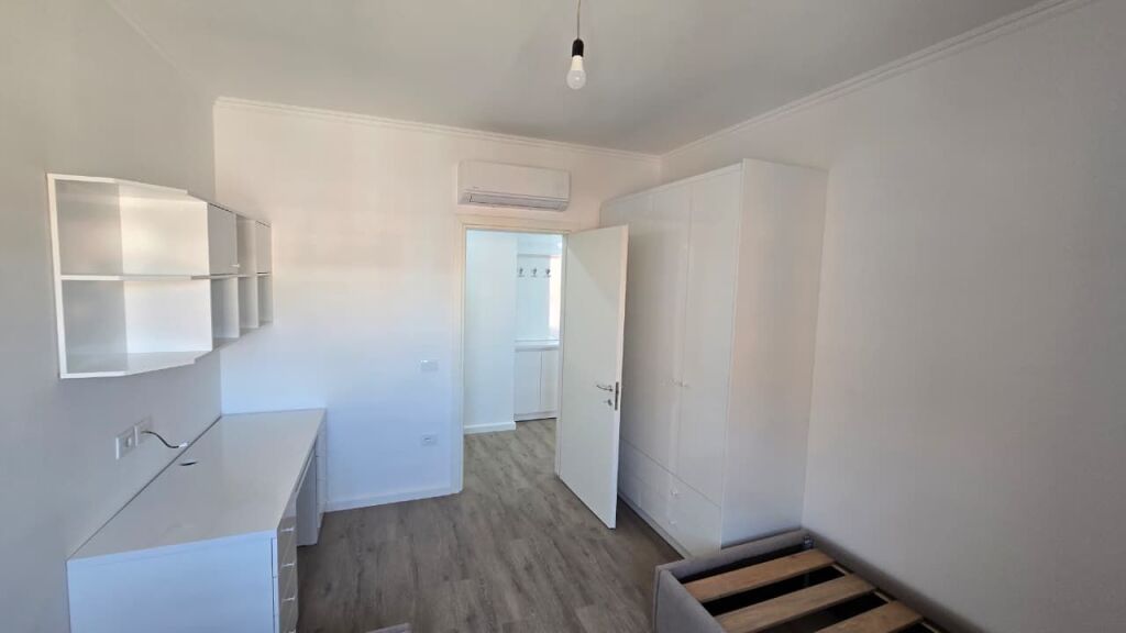 Apartment 2+1+parking space for rent at the New Ring in Tirana