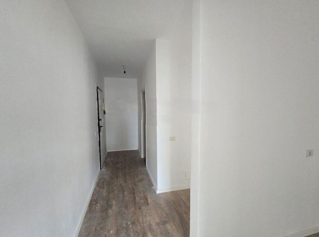 2+1 APARTMENT FOR SALE IN THE E-88 COMPLEX, LAPRAKE !