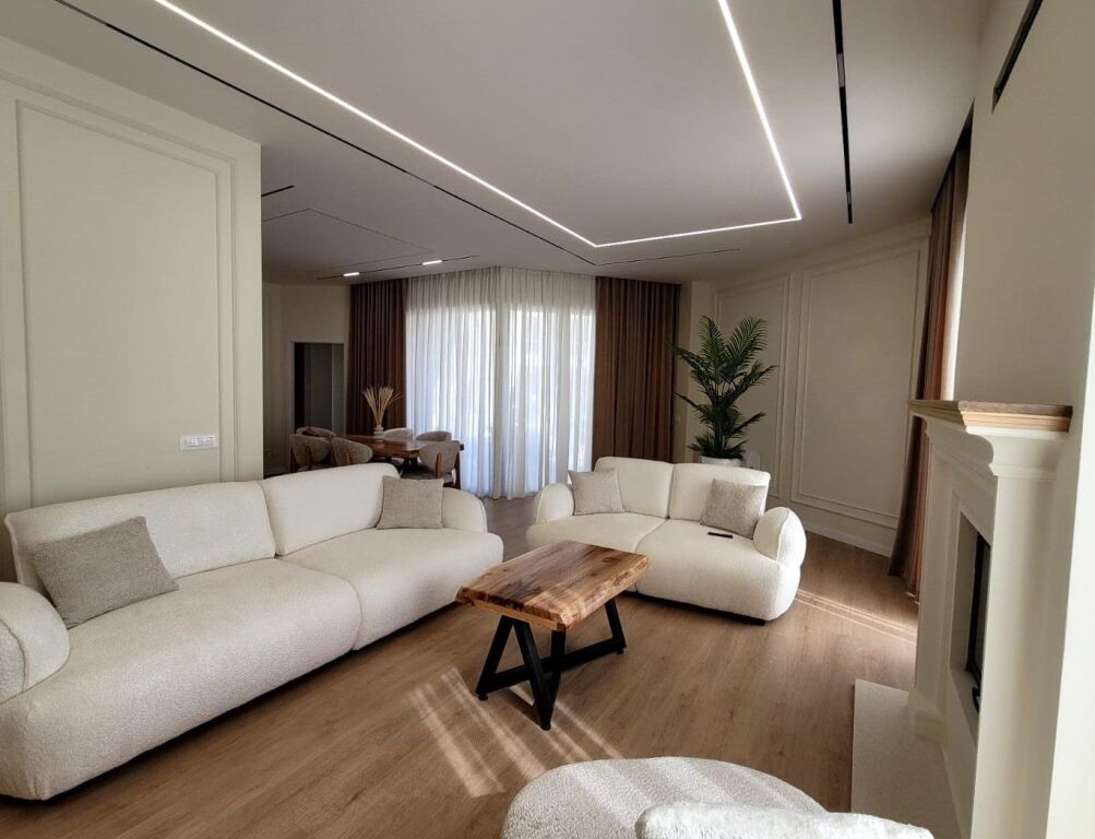 🏡 JEPET ME QIRA VILË – Green Valley Residence, Liqeni i Thatë