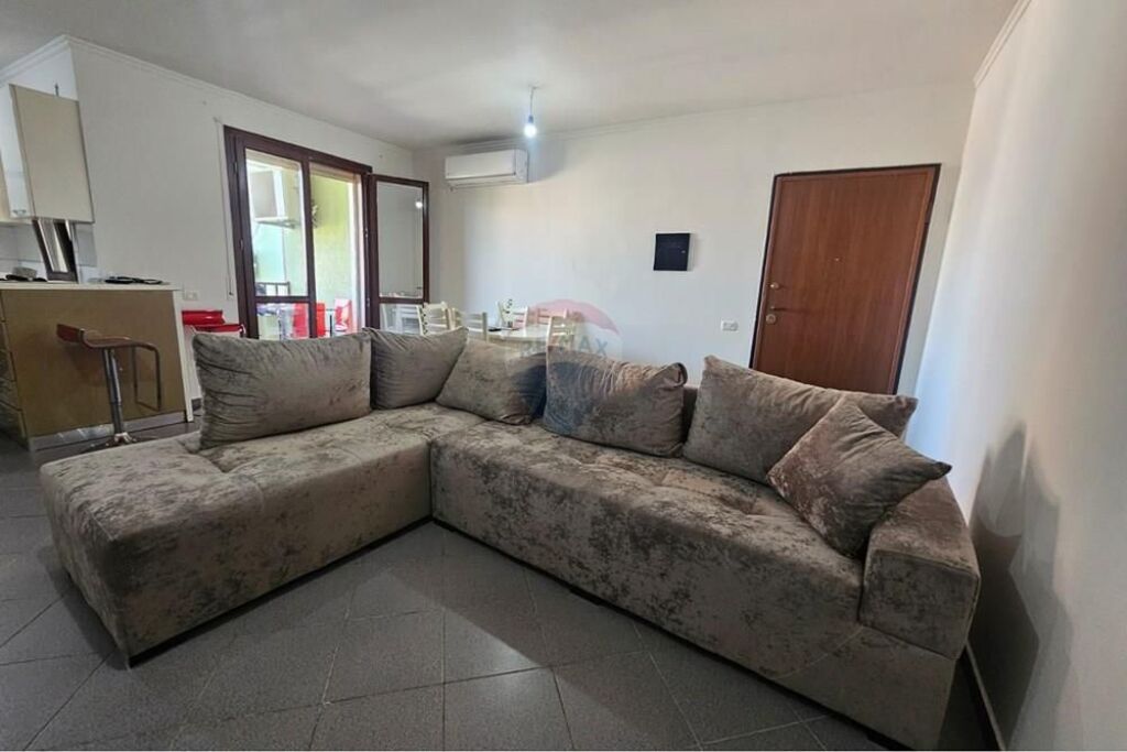 Apartament 1+1 per qira tek Kopshti Botanik!