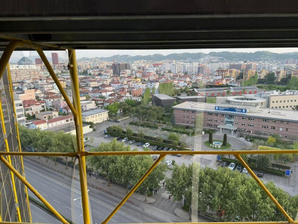 Residenza Colonnade, Vendo Appartamento 2+1