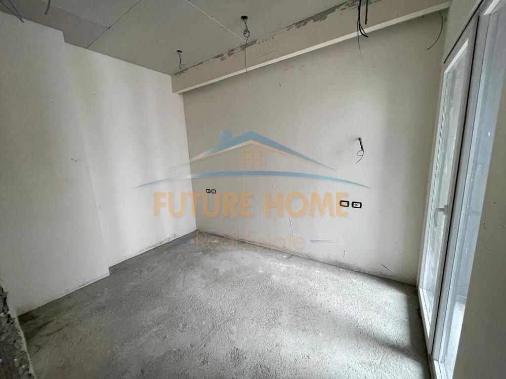 Shitet, Apartament 1+1, Henke Residence, Tiranë.