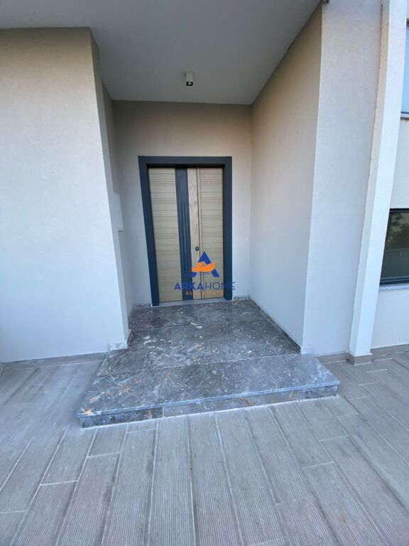 VENDESI APPARTAMENTO 2+1 " SHËNGJIN " 132250 EURO