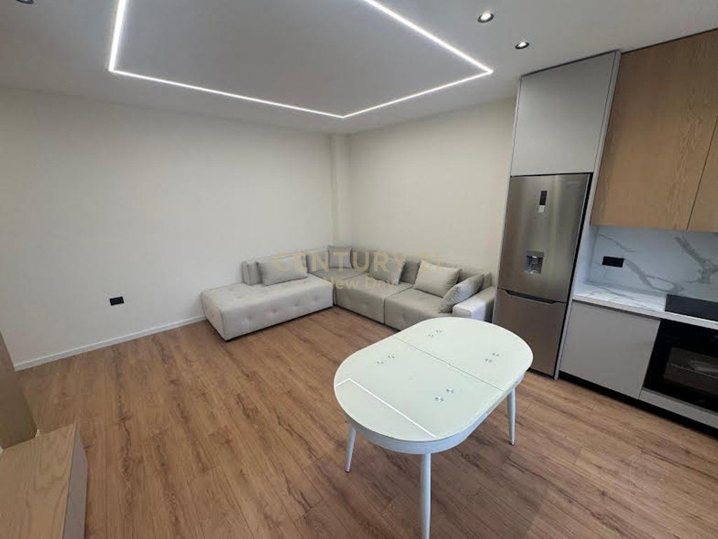 1+1 ME QIRA PRANE BLUE STAR