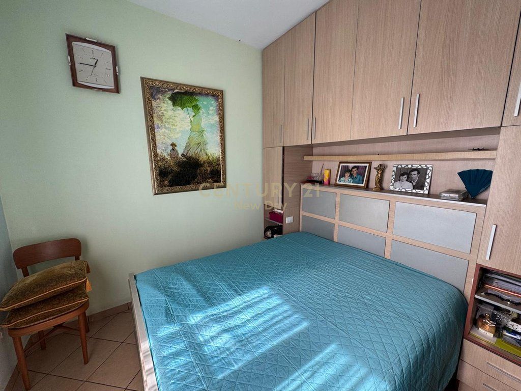 Shitet Vile 2-Kateshe ne Shkozet 235.000 Euro