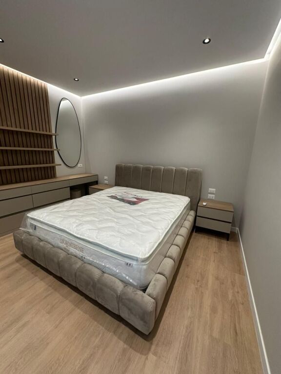 🏡  Green Valley, Liqeni i Thatë – Vilë me Qira