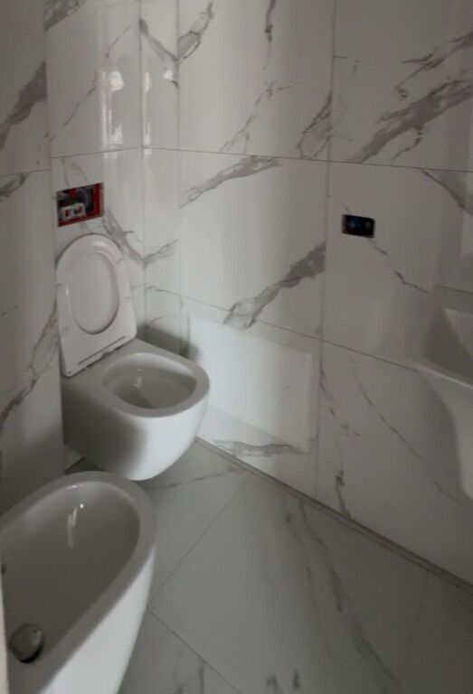 Shitet Apartament 2+1+2 , Ali Dem