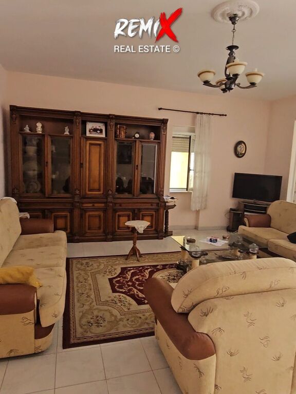 🏢 OBJEKT MULTIFUNKSIONAL PËR SHITJE – BUZË RRUGE KRYESORE, ALEKSANDËR GOGA, DURRËS