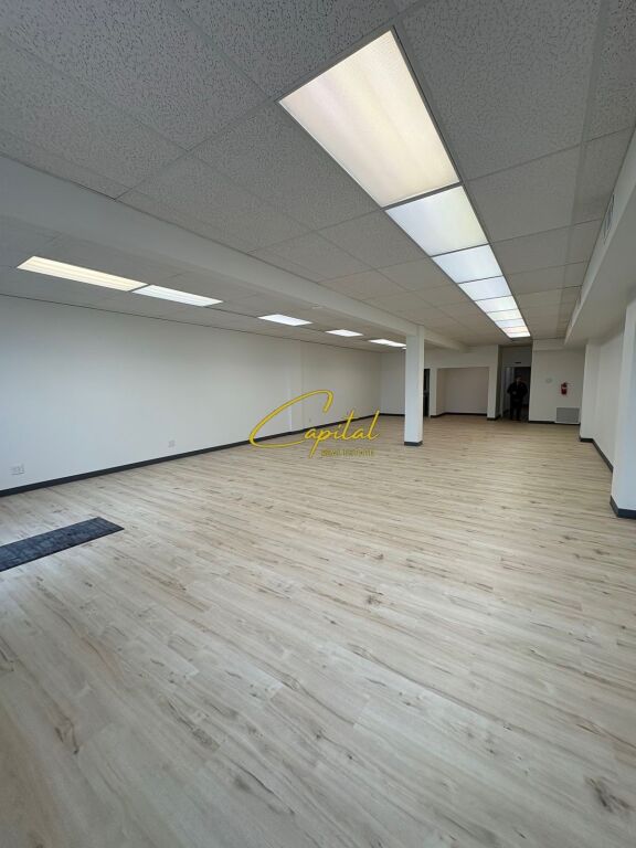 NEGOZIO IN AFFITTO 250 M2 ASTIR 6000 EURO