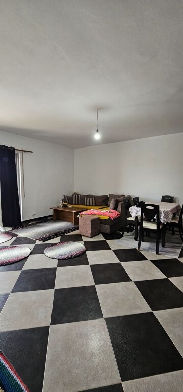 SHITET APARTAMENT 2+1+2+ Verand