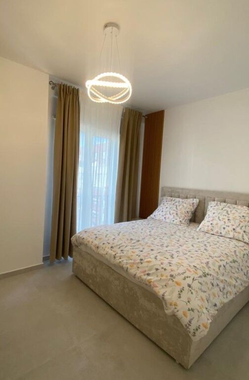 🏡 Shitet Apartament 2+1+2 – Rruga e Durrësit
