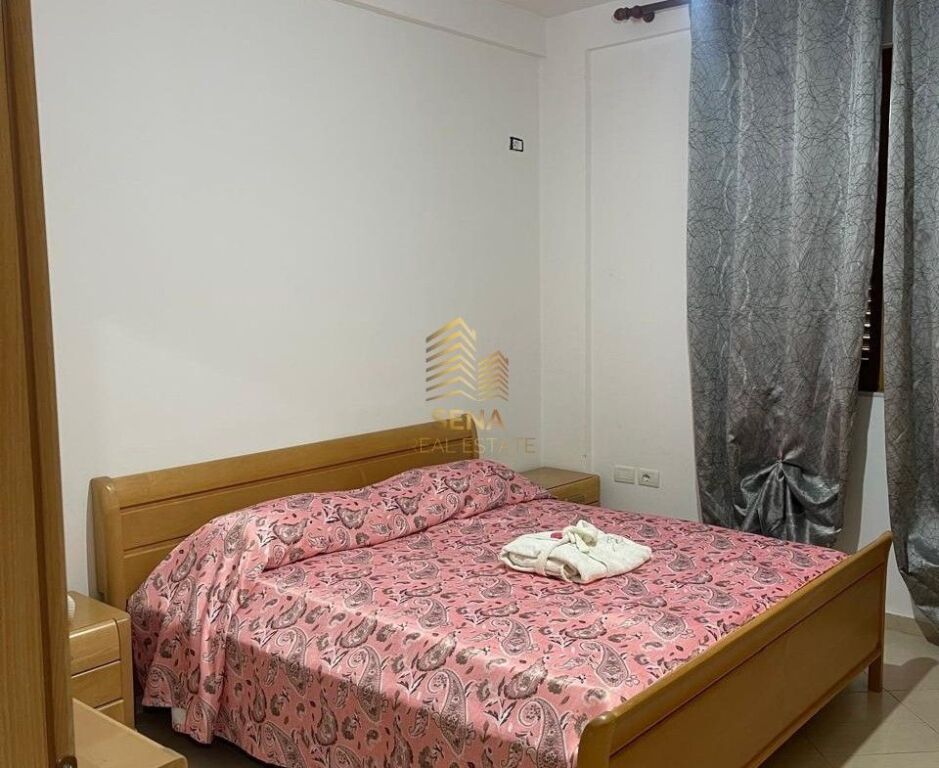 Qira, Hyrje Private 1+1+Post Parkimi, Selite, 40.000 Leke/Muaj