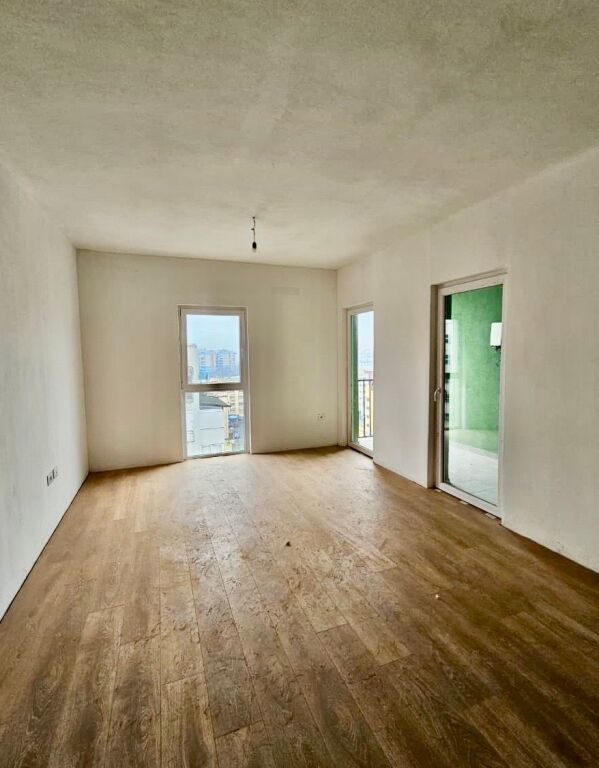 For sale 2+1+2 at Tirana Entry 2 , 125000€