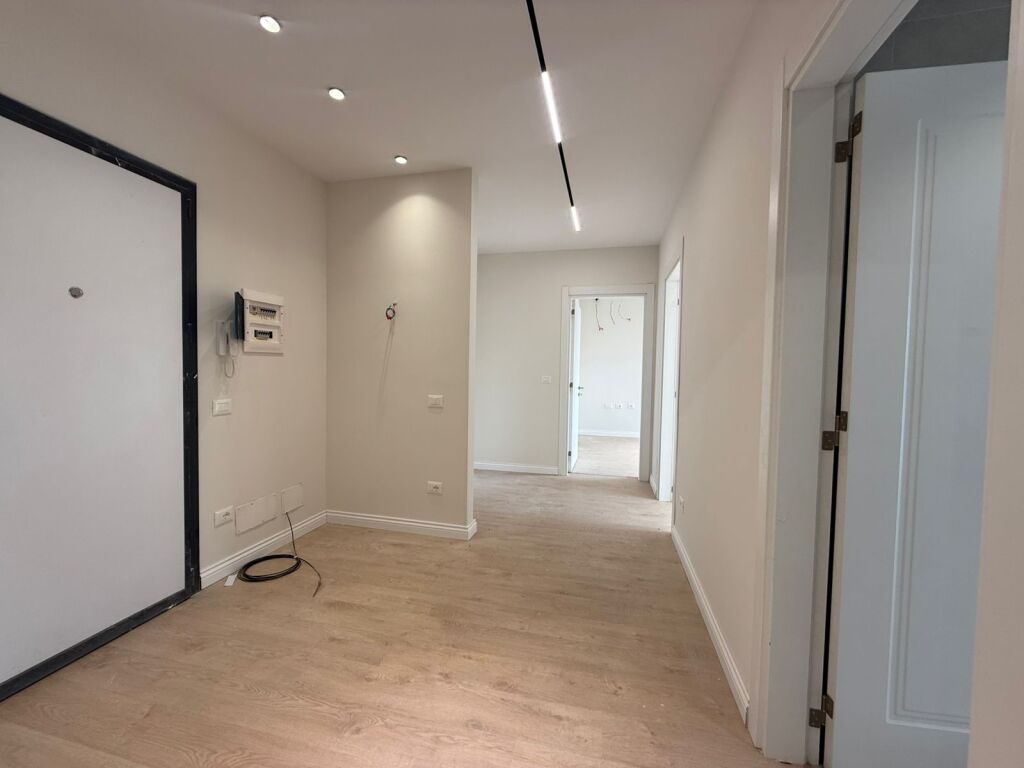 Apartment 2+1+2 for Sale, New Boulevard