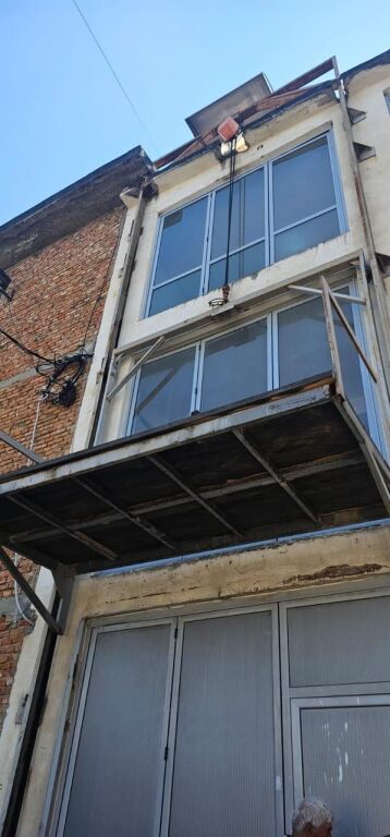 Jepet me Qera Godina 3 kateshe Shkozet Durres