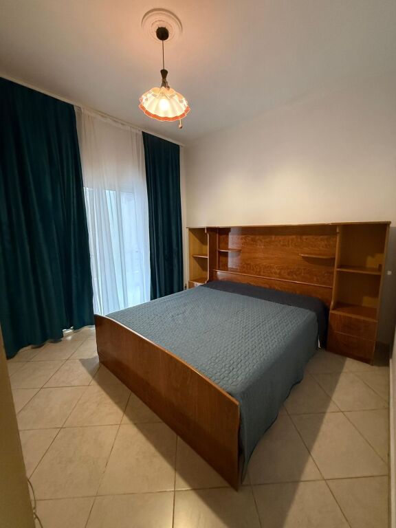 Jepet me qira apartament 2+1