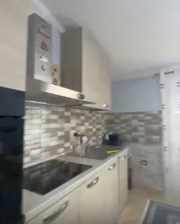 Apartment 2+1 for rent near the United School