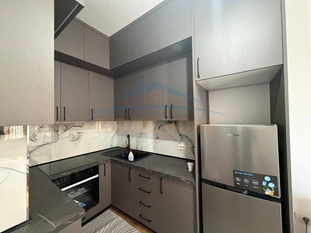 Affitto, Appartamento 1+1+Parcheggio, Univers City 450 €,Capital67696