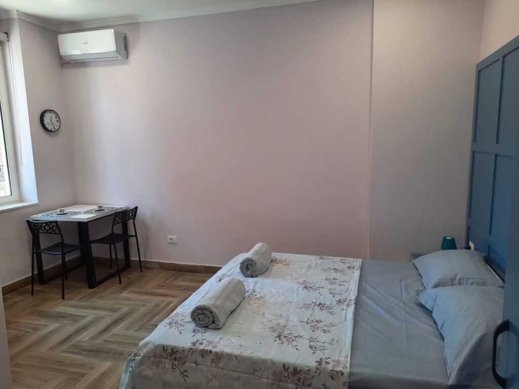 Shitet Apartament 1+1 – Stadiumi Dinamo Tiranë