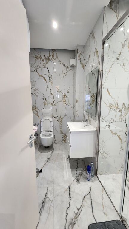 APARTMENT 2+1 + PARKING SPACE FOR SALE ON DURRES ROAD