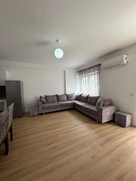 Ex parco, Ndre Mjeda 1+1 vendita 165.000 Euro