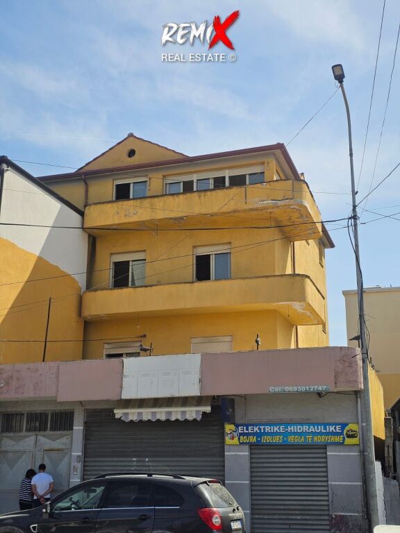 🏢 OBJEKT MULTIFUNKSIONAL PËR SHITJE – BUZË RRUGE KRYESORE, ALEKSANDËR GOGA, DURRËS