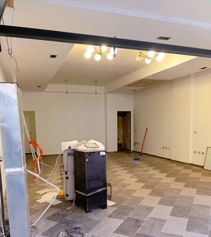 FOR RENT – BUSINESS PREMISES