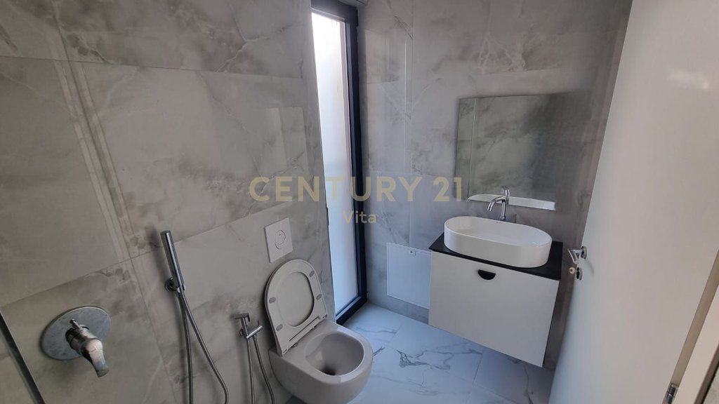 VILLAS FOR SALE ADJACENT TO VM RESORT AND AQUAPARK GOLEM, DURRES