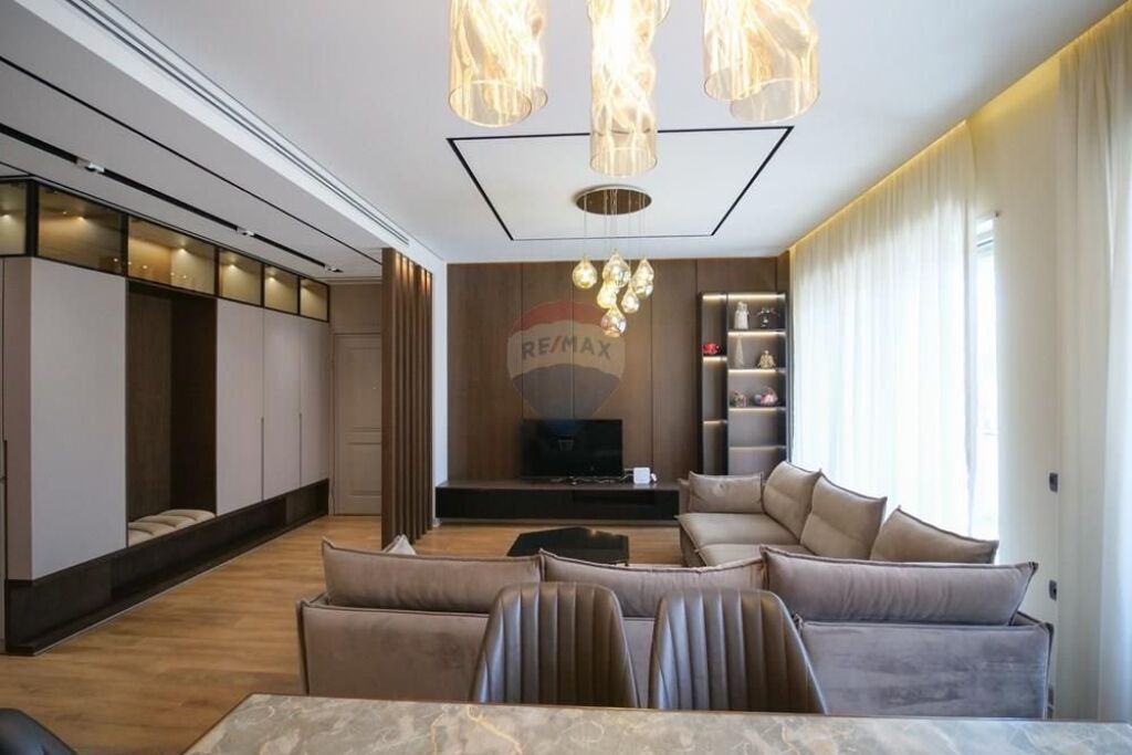 Apartament 2+1+2+parkim per shitje te Delijorgji