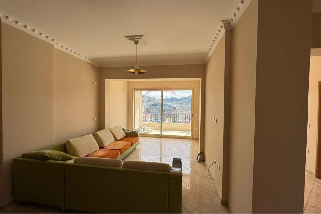 Apartament 2+1 per qira ne Yzberisht