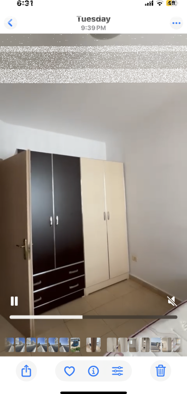 Apartament 1+1 me Qira, Astir