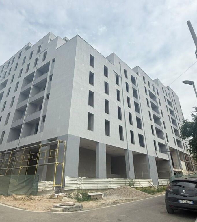 Apartament 1+1 per Shitje prane ish-burgut grave 📍ali dem