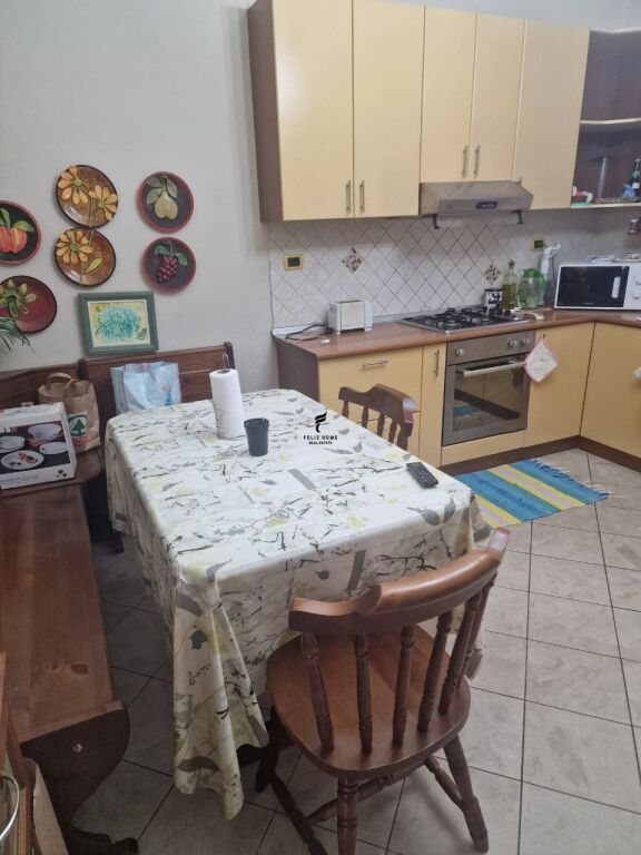 APARTAMENT ME QERA 1+1 XHAMLLIK 50.000 LEKE FH-69678