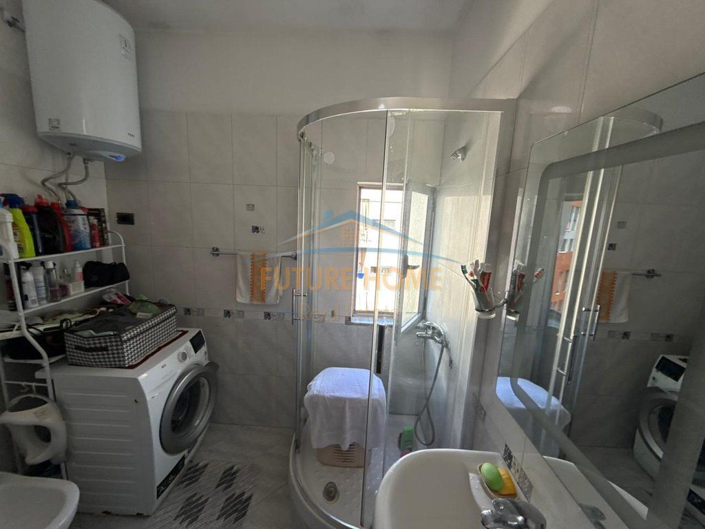Shitet, Apartament 1+1, Unaza e Re, Tiranë 105,000 €,Prestige67663