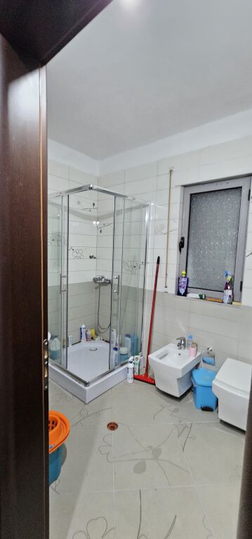 SHITET APARTAMENT 2+1+2+ Verand